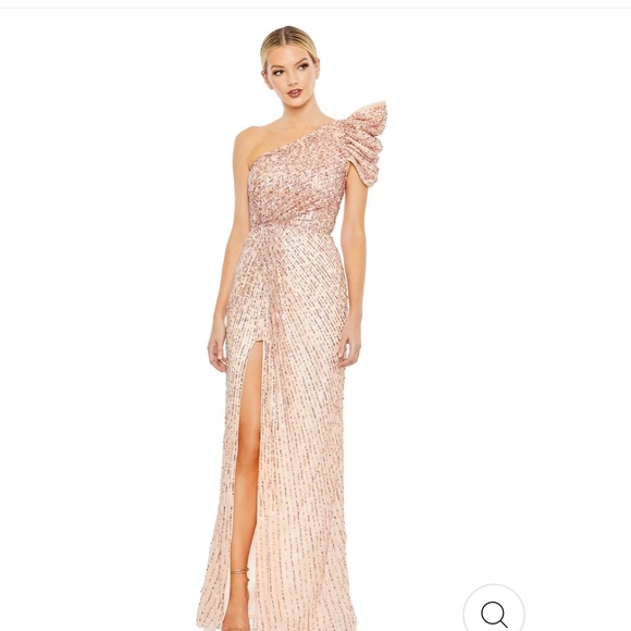 Mac Dunggal Sequins gown EMBELLISHED PUFF ONE SHOULDER GOWN - Picture 2 of 4